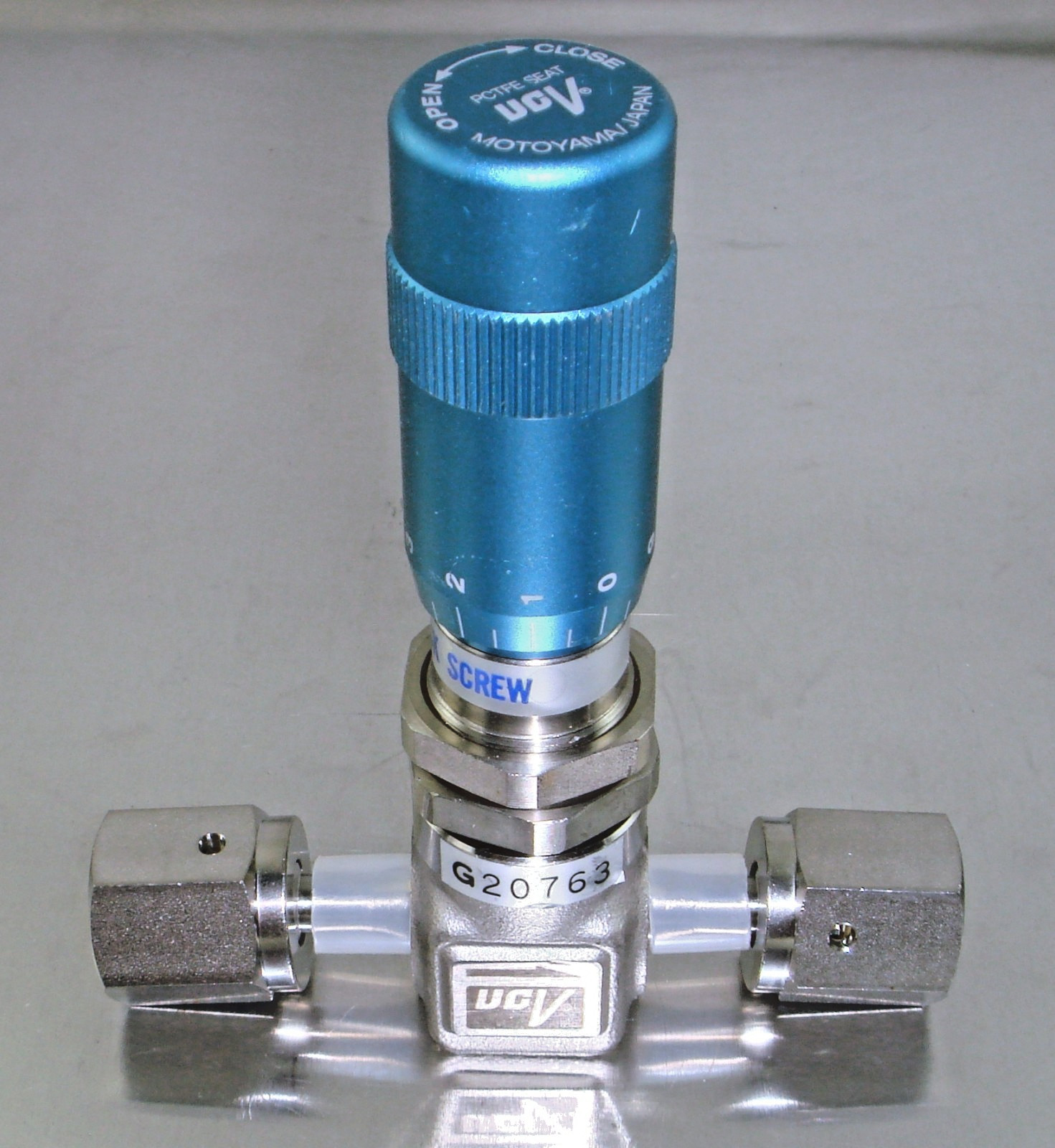 UCV MOTOYAMA IILM II LM REGULATOR SUSF316L, Adjustable Valve, VCR Female 1/4"