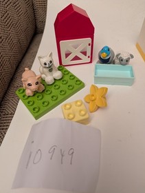 Lego Duplo 10949 Farm Animal Care & 10870 Farm Animals & 10617 My First Farm