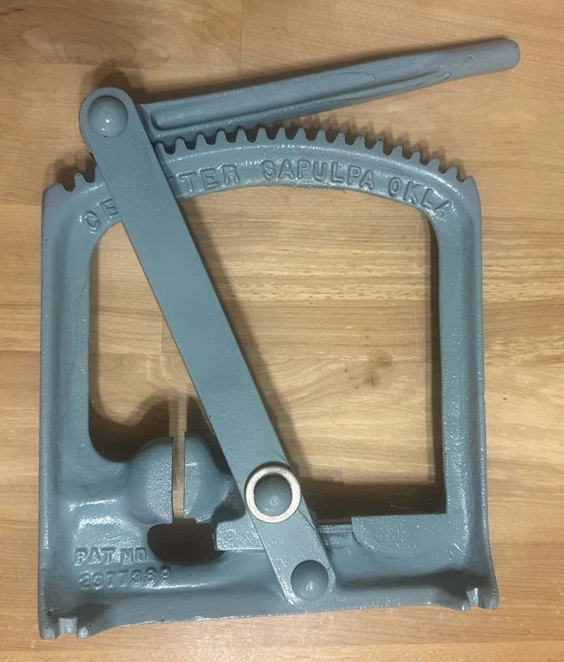 Vintage Cast Iron C E Potter Adjustable Nutcracker Sapulpa OK - Image 4 of 4