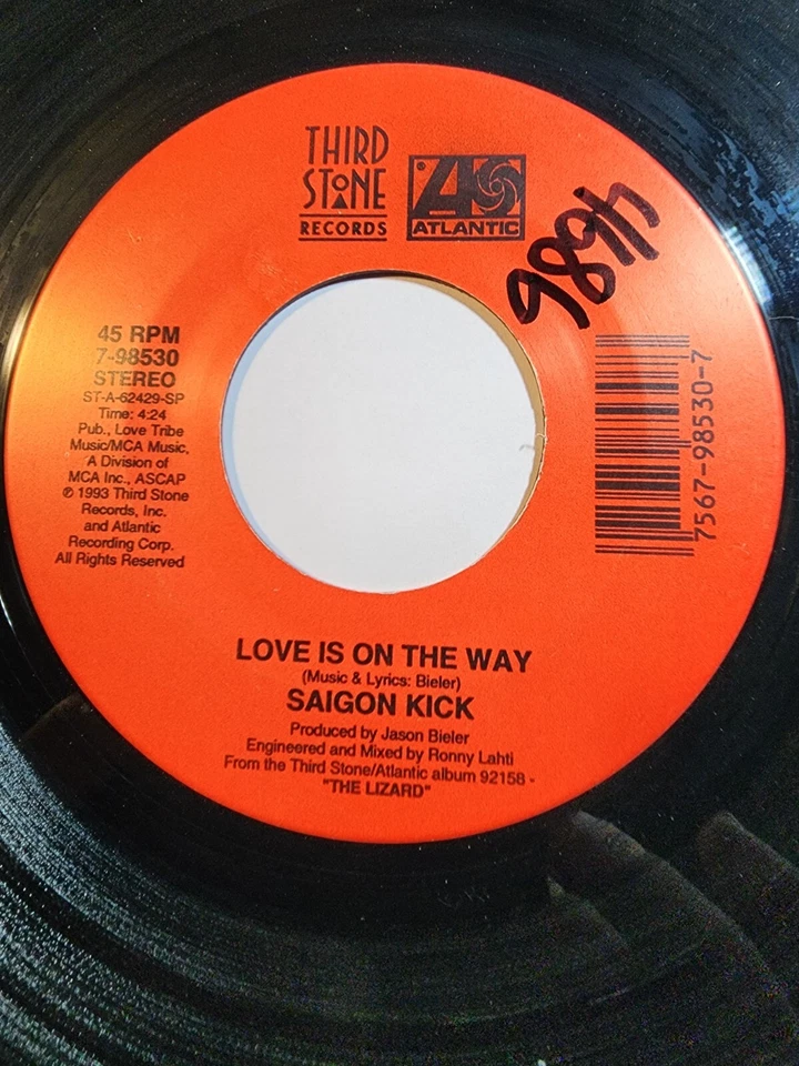 Saigon Kick, Love Is On The Way / All I Want, 7" 45rpm VG+ F8 Foto 2 de 2