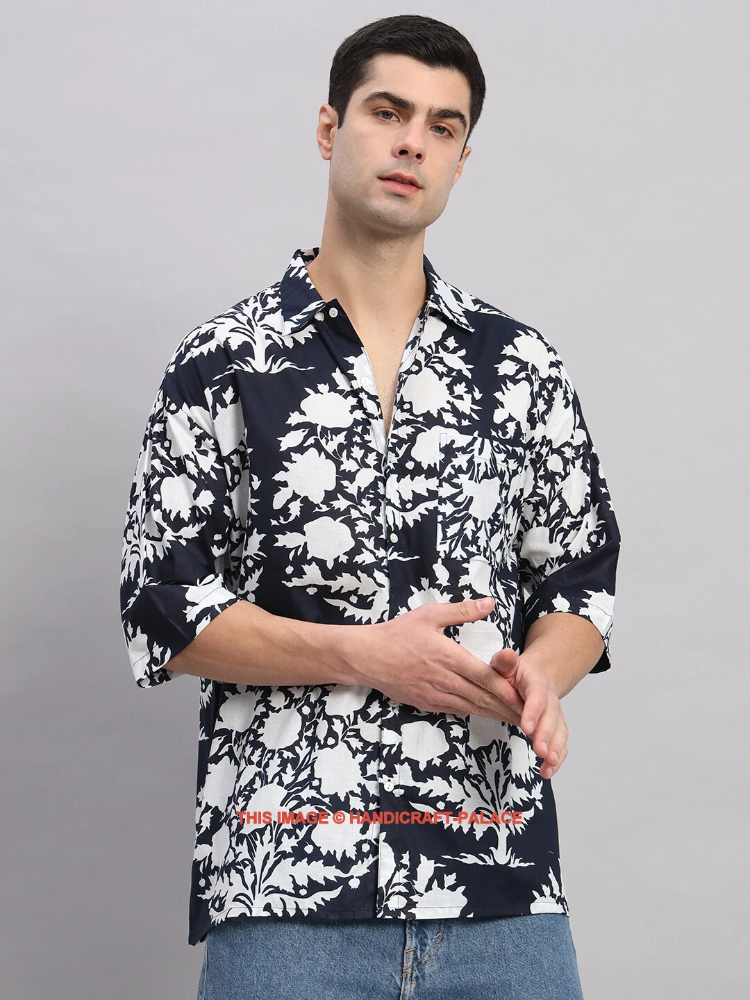 Black Floral Print Button Down Cotton T-Shirt Short Sleeves Loose Oversize shirt
Opens in a new wind