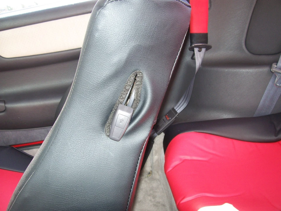 FUNDAS DE ASIENTO PERSONALIZADAS TIPO CUERO MITSUBISHI 3000GT 1991-1999 13 COLORES DISPONIBLES Foto 4 de 4