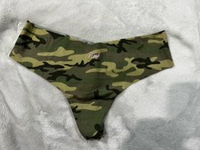 VICTORIA'S SECRET PINK No Show Thong Panty VS Camouflage Green Camo LARGE