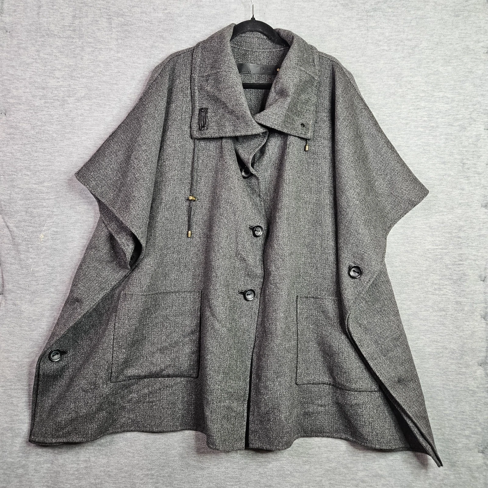 Barbara Bui Women's Wool Grey Button Up poncho Jacket Size XL/XXL