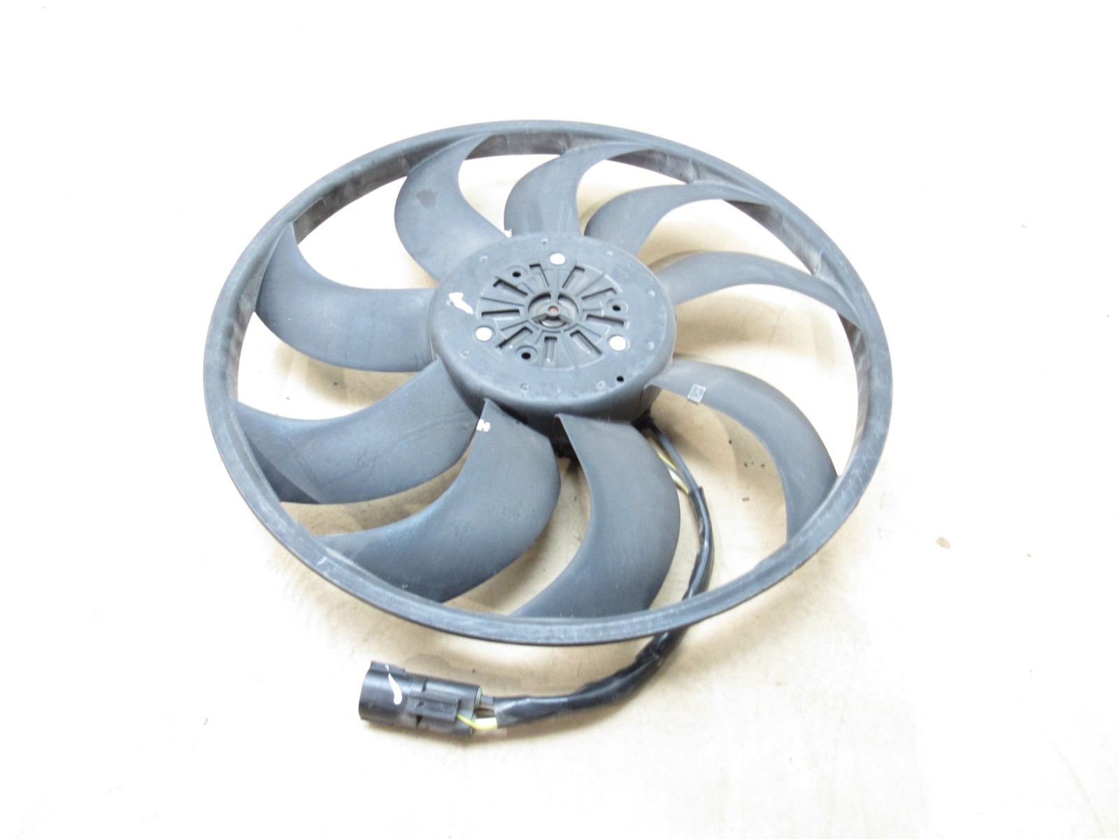Maserati Levante 2018 3.0L Engine Motor Radiator Cooling Fan 16-24 ;#4
