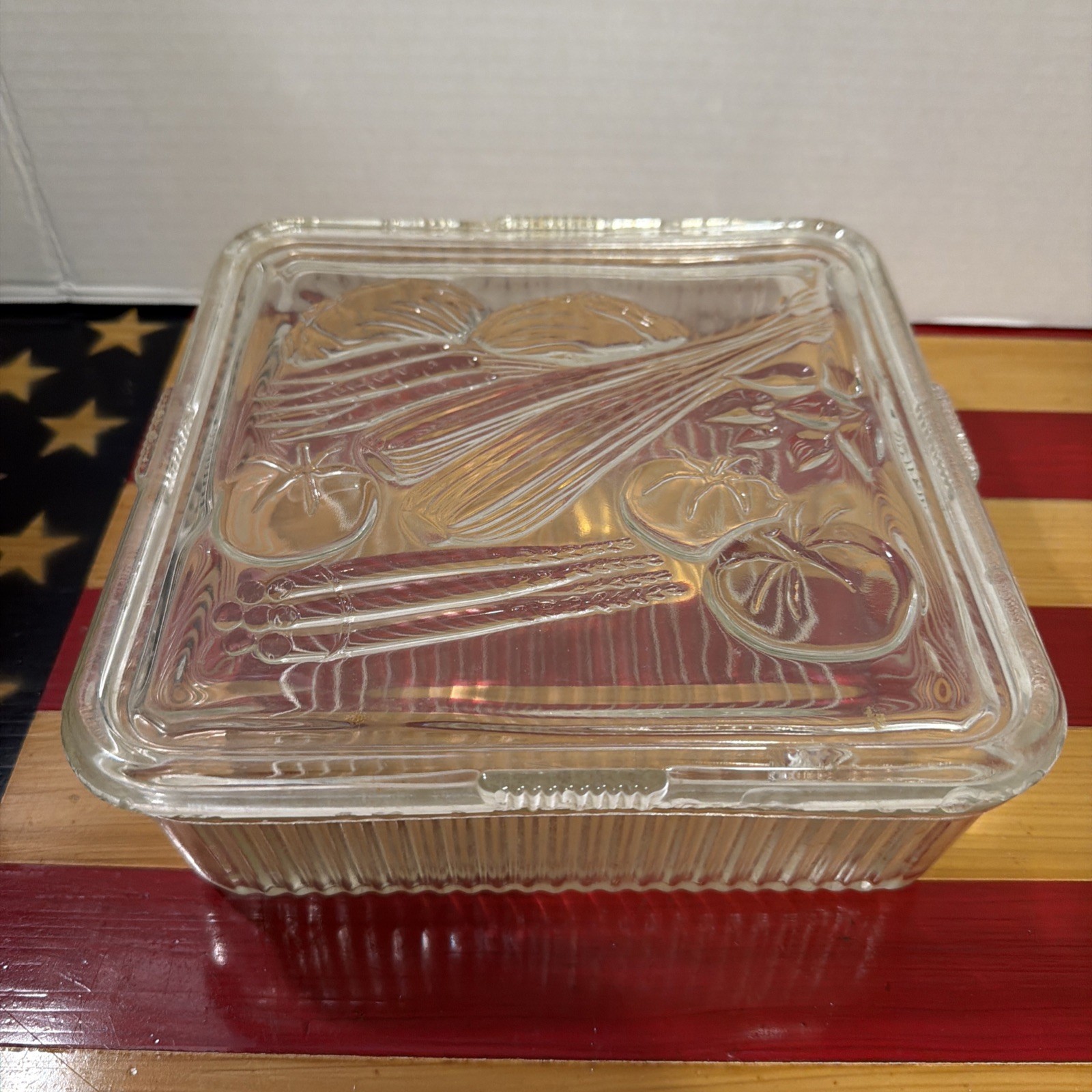 Vintage Refrigerator Glass Ribbed Dish - Vegetable Embossed Lid Clear Glass