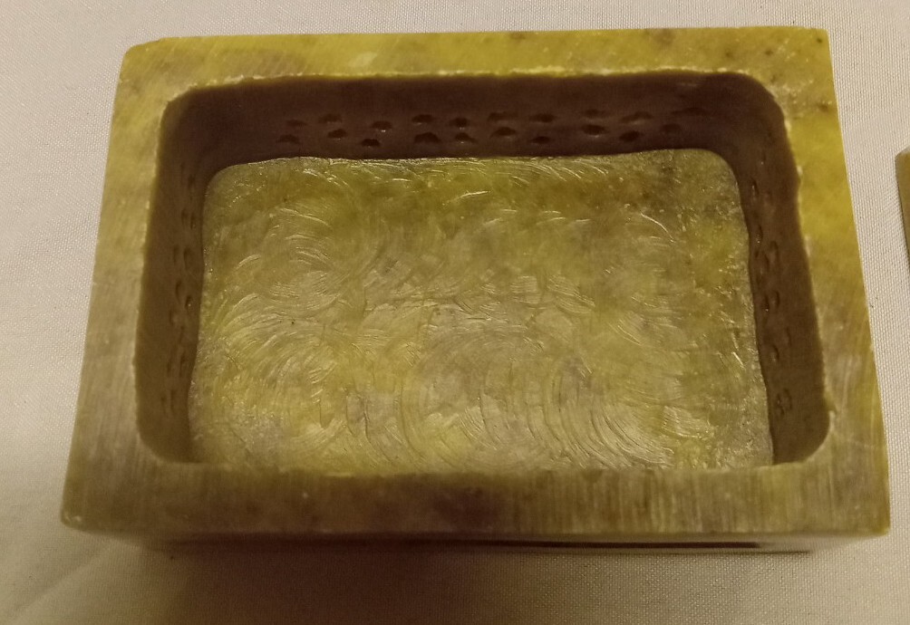 Picture 2 of 9