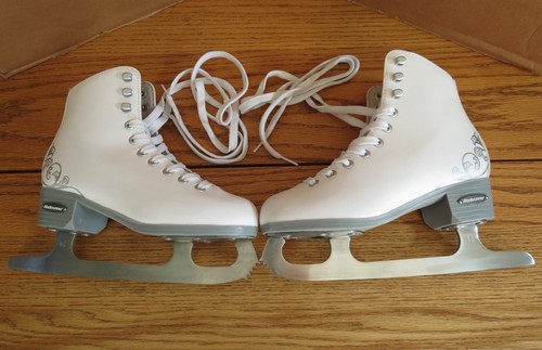 Girls Ice Figure Skates Allure Rollerblade Bladerunner Junior Size 3 - Picture 2 of 15