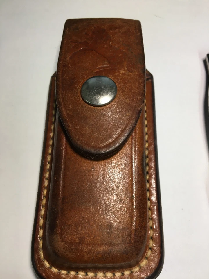 Vintage Colt U1050 Barry Wood Fold Away Knife and Sheath - Image 3 of 4