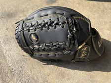 Franklin Field Master Recreational Baseball/Softball 12" Glove, Black/Gold NEW