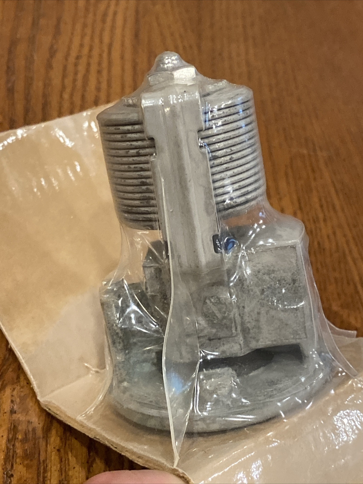 BRAND NEW SEALED NOS BENTLEY S1 ROLLS ROYCE CLOUD I THERMOSTAT UE6848 UE-6848