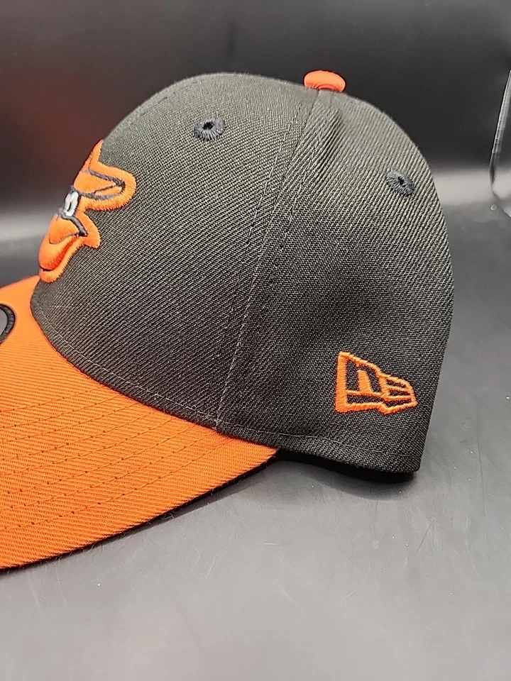 Chapéu ajustável Baltimore Orioles New Era 9FORTY The League 2 tons MLB NOVO COM ETIQUETAS OSFA - Imagem 3 de 4