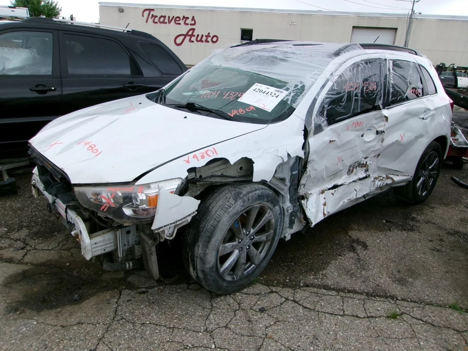 Used Radiator fits: 2013 Mitsubishi Outlander sport  Grade A Foto 2 de 4