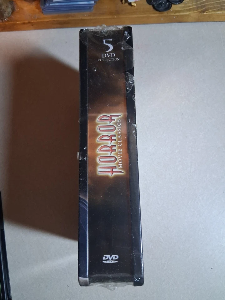 Collectors Edition Horror Classics Movies 10+ Bonus CD Set Brand New Sealed - Image 2 of 4