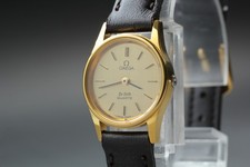 Near MINT Vintage OMEGA De Ville 591.0019 Cal.1353 Gold Quartz Ladies Watch
