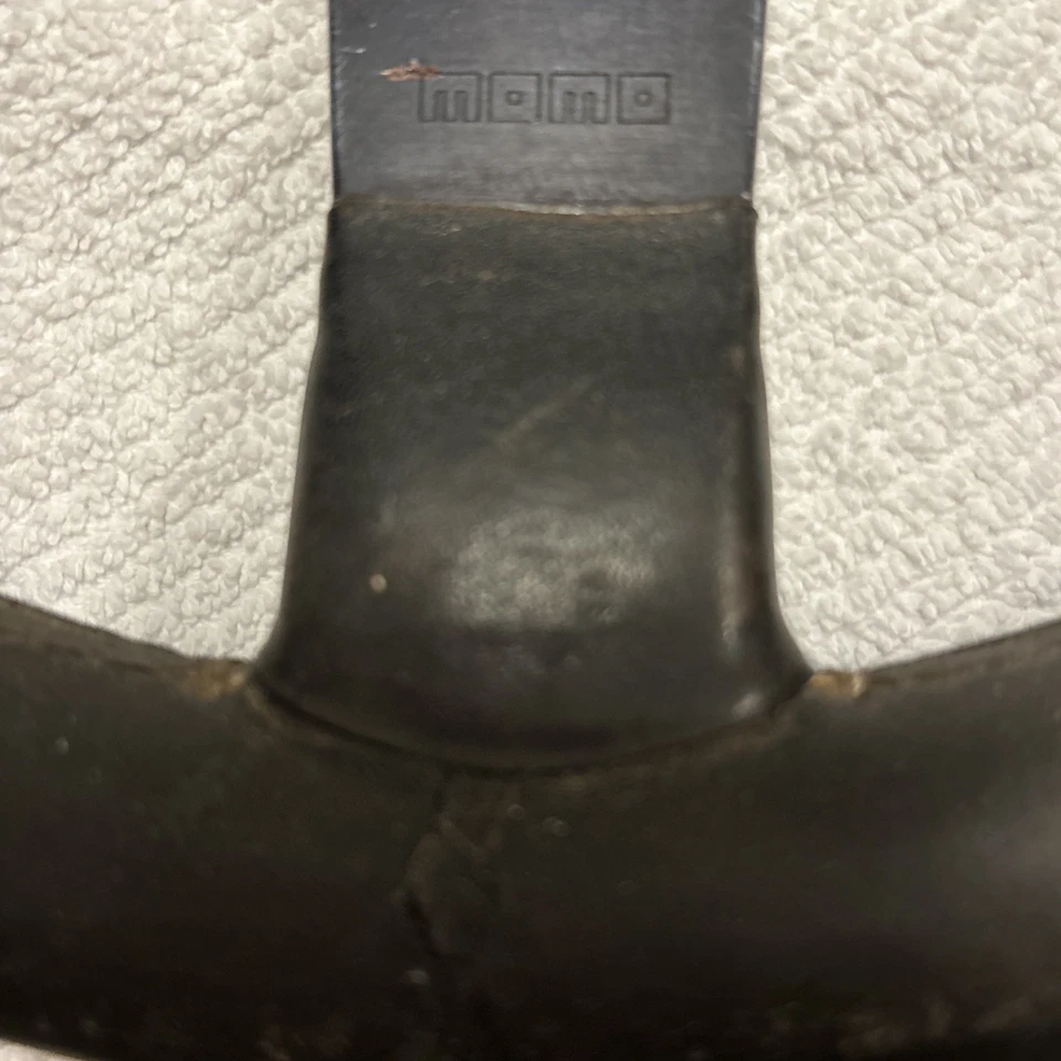 Momo 方向盘 1983 年 F1 世界冠军版意大利宝马大众奥迪 13.5 罕见! — 第 3/4 张图片