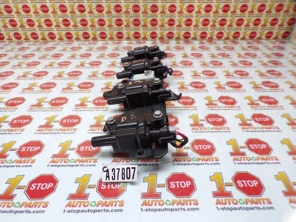 2007-2014 CONJUNTO DE BOBINAS DE IGNIÇÃO CHEVROLET SUBURBAN 1500 12699382 FABRICANTE DE EQUIPAMENTO ORIGINAL - Imagem 2 de 4