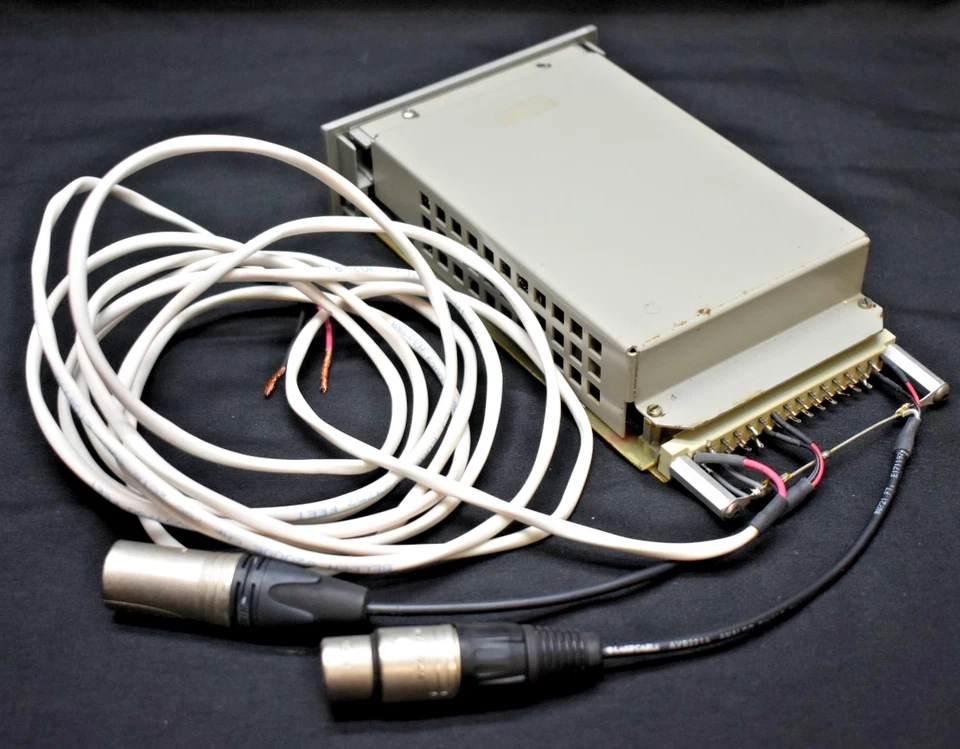 Vintage Telefunken V676 - Nr. 1586 - Mic Pre Amp - Image 3 of 4