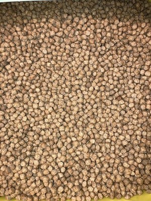 AquaMax 4000 Pond Fish Feed Bass Trout Bluegill Tilapia Food 2 pounds