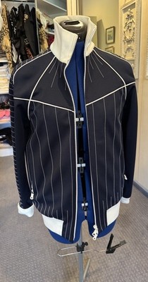 Valentino Navy Blue & White Stripes Women s Size 42 Zip Up Blazer EUC AUTHENTIC