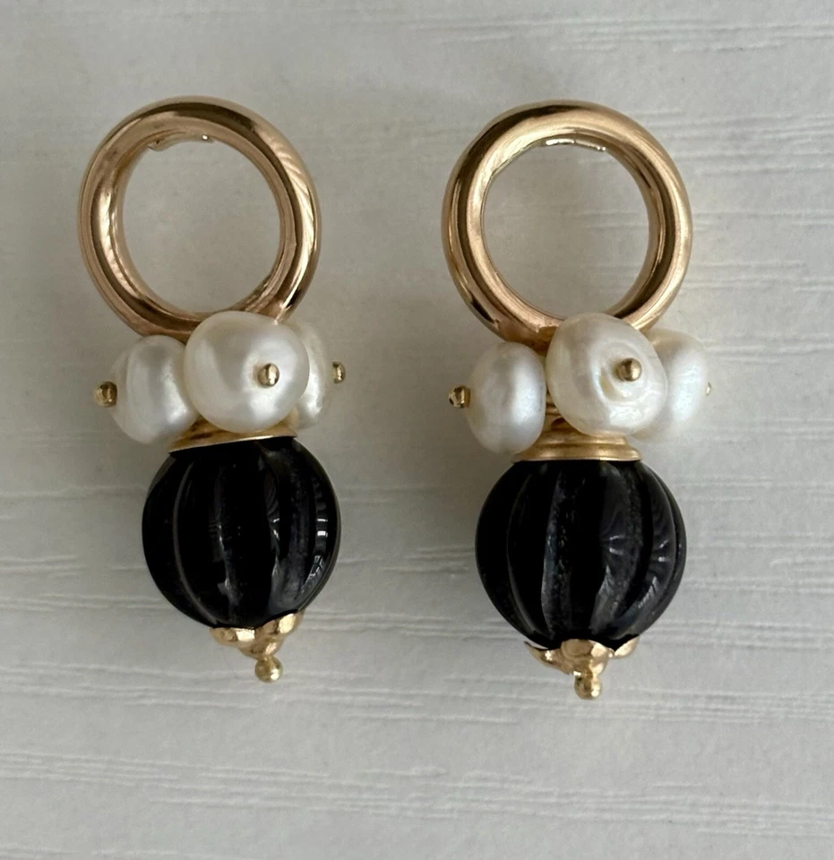 Potenciadores de pendientes de ónix y perlas de melón tallado en oro amarillo de 14k para damas finos 5 g Foto 2 de 4