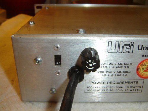 Urei 539 Room Equalizer, 27 Band Eq, High and Low Cut, Vintage Rack - Picture 12 of 12