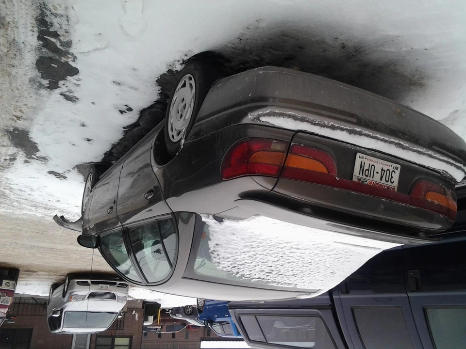 Brazo de control inferior inferior delantero derecho usado delantero se adapta a: Saturn Saturn serie S 2000 Foto 3 de 4