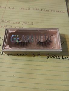 Glamnetic Magnetic Lashes, Up To 60 Wears Authentic NIB Scandal