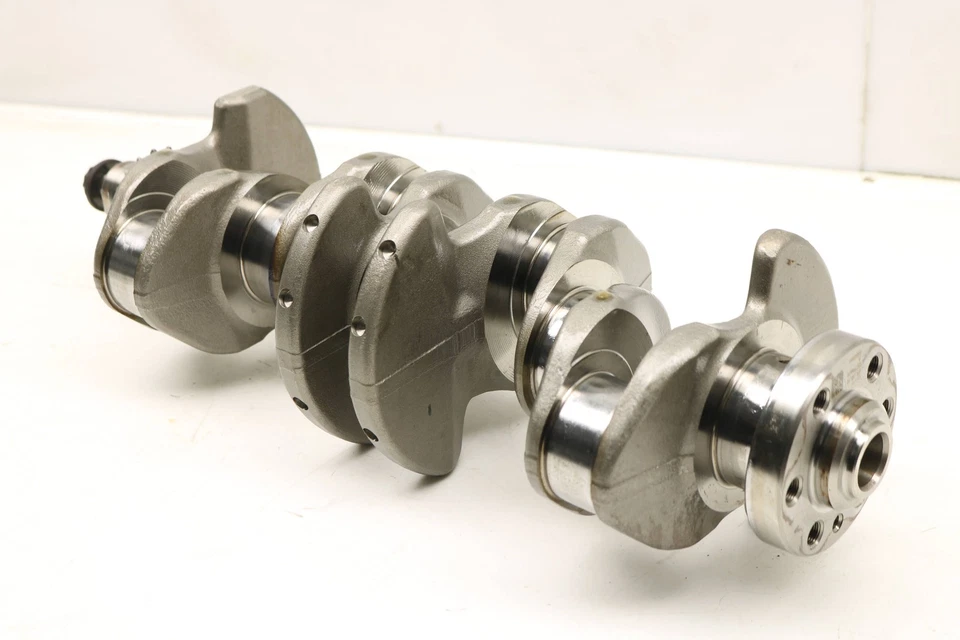 VW GOLF 2012-2013 2,0 L - cigüeñal/eje de manivela 038105021AE Foto 3 de 4