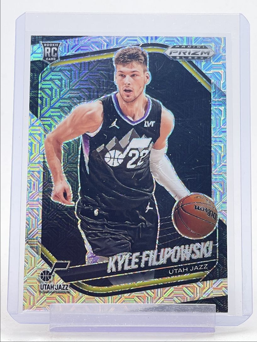 KYLE FILIPOWSKI 2024-25 PANINI PRIZM BLACK ROOKIE MOJO #125 RC /25 Q2277