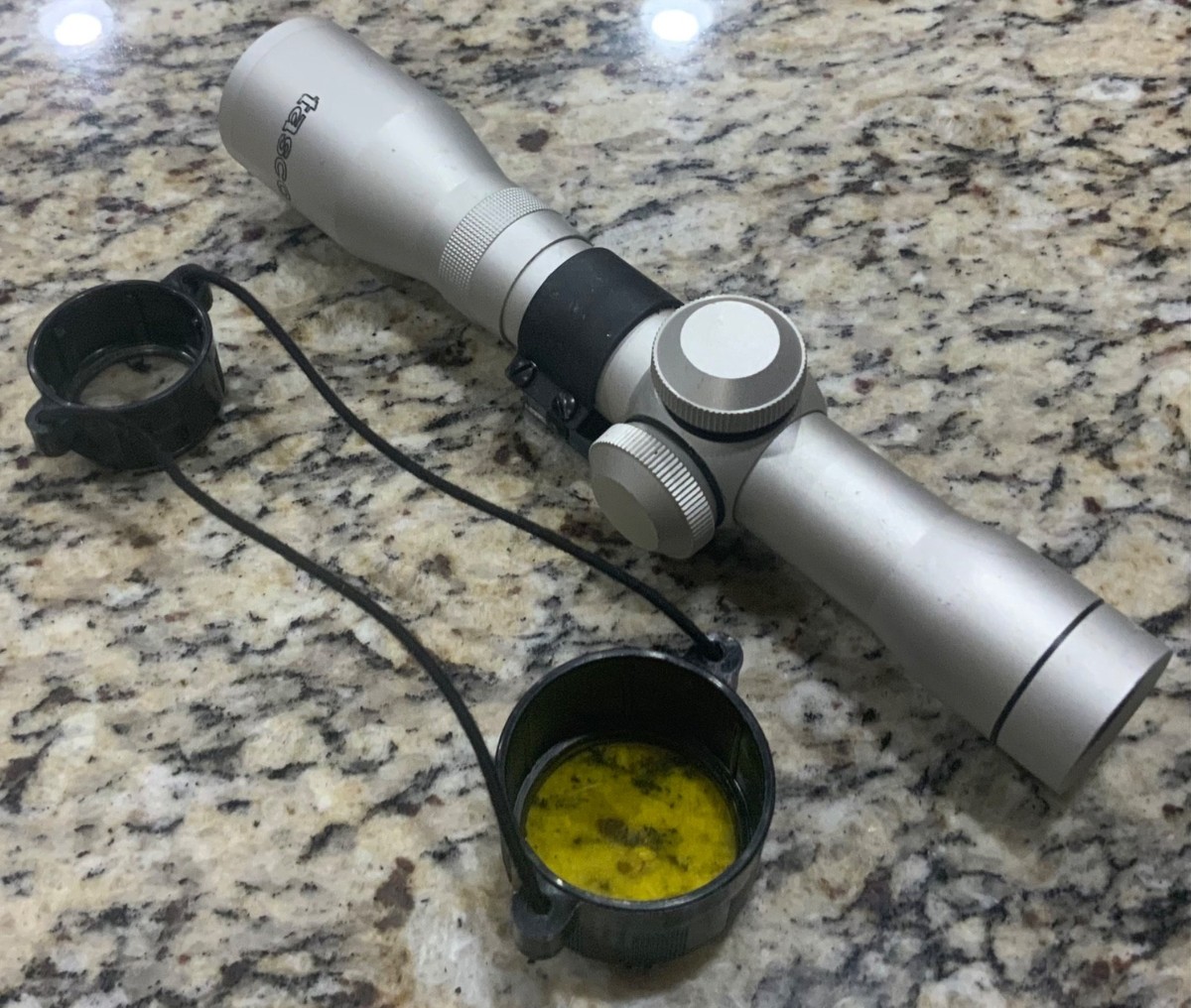 T2 サイボーグヘッド メタリックシルバー Tasco 2X22 Pistol Scope PWC2X22MA Silver Aluminum Finish Made in