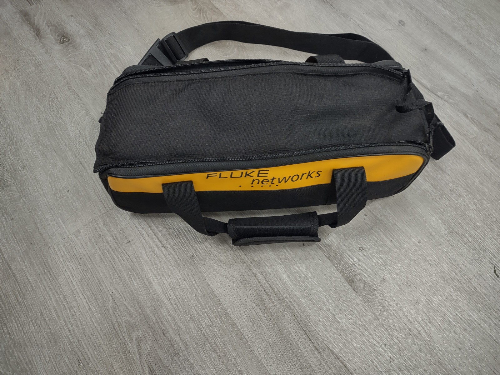Fluke Networks MICRO-DIT MicroScanner Kit Soft Carry Duffle