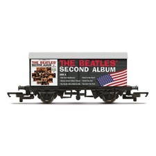 Hornby R60301 OO The Beatles - Second Album US Album Cover - Wagon