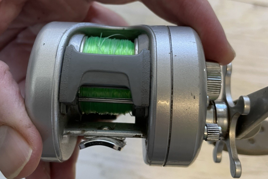 300 size baitcasting reel KastKing Kapstan Elite Double Handle 5.4:1 / Left Handed ABU POWER HANDLE QUESTION silver Max the fish of 10 Rod Length:2.13m