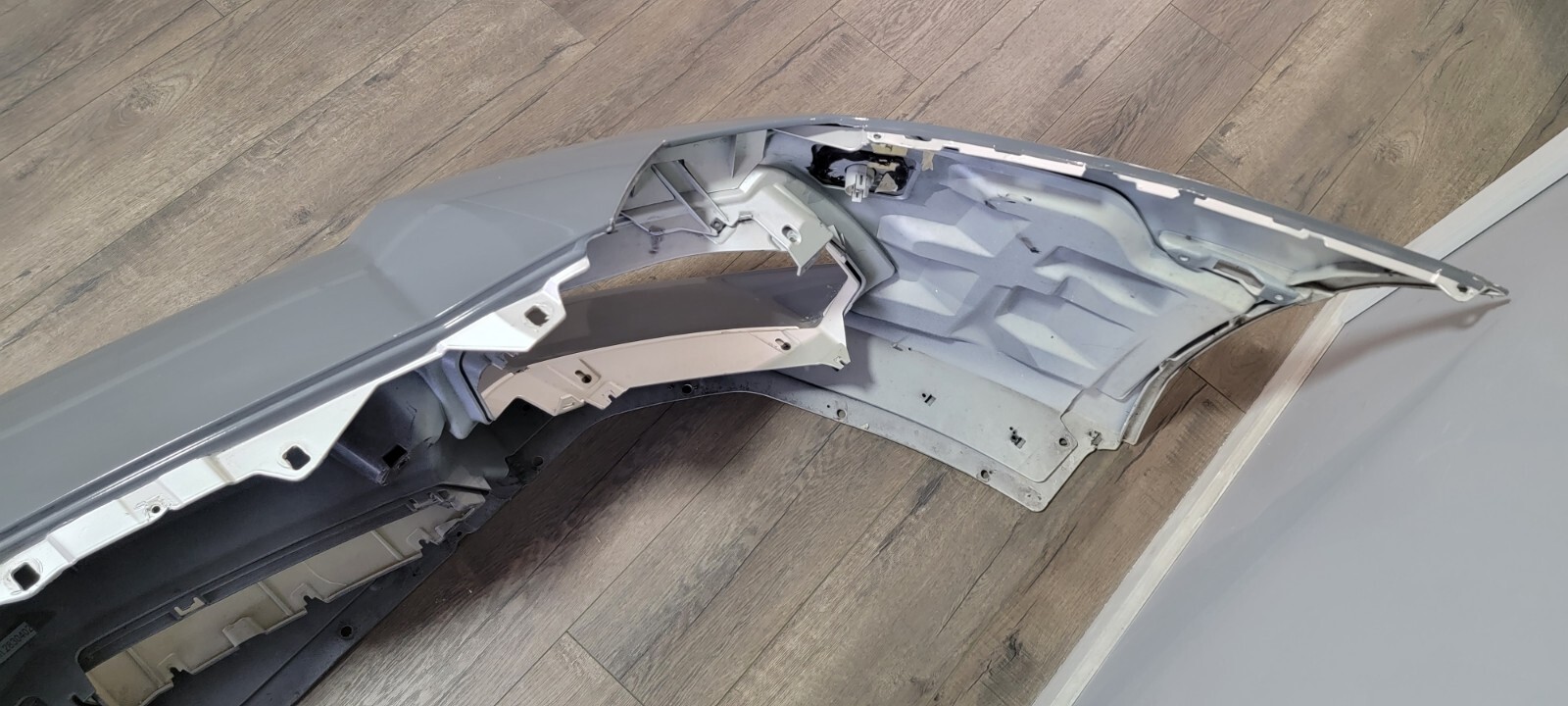 LAMBORGHINI AVENTADOR FRONT BUMPER ASSEMBLY OEM LP700 