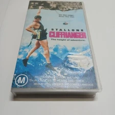 CLIFFHANGER  1993 PAL VHS - SYLVESTER STALLONE COLUMBIA TRISTAR