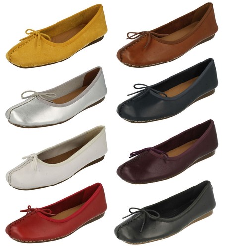 clarks width d