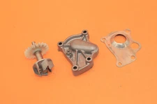 1994 92-96 CR250R CR250 OEM Water Pump Impeller Shaft Gear Fins Housing Cover