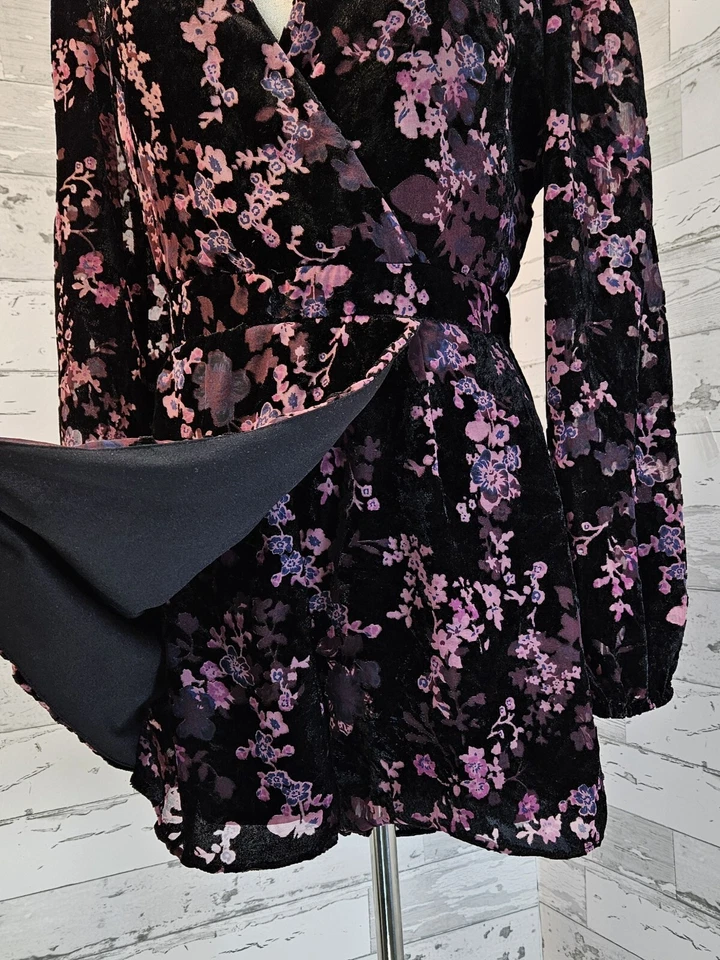 Lulus Black Floral Burnout Velvet Skort Romper Medium Ballon Sleeves V Neck - Image 3 of 4