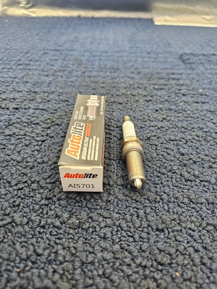 (CANTIDAD 4) Autolite AI5701 Iridium Ultra Bujía Se Adapta a Chrysler Pacifica 2017-25 Foto 3 de 4