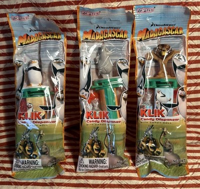 KLIK DreamWorks Madagascar Alex Gloria Penguin 2011 Au some Candy Dispensers