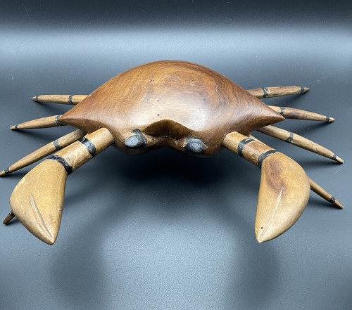 Vintage Hand Carved Wood Crab Figurine  Nautical Beach Coastal