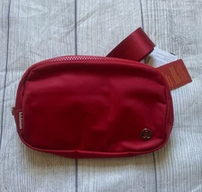 Lululemon Everywhere 1L Belt Bag Dark Red – NWT Fanny Pack Crossbody US Stock
