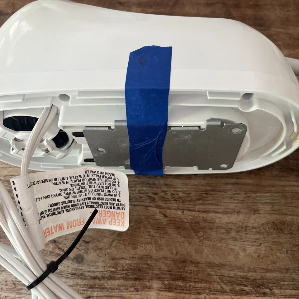 Sunbeam Green Sense Hair Dryer Tourmaline With Wall Mount Bracket (F) - Image 4 of 4