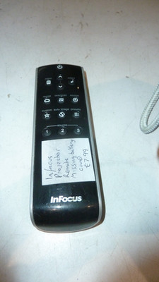 InFocus Play Big Projektor Fernbedienung Mobilteil funktioniert