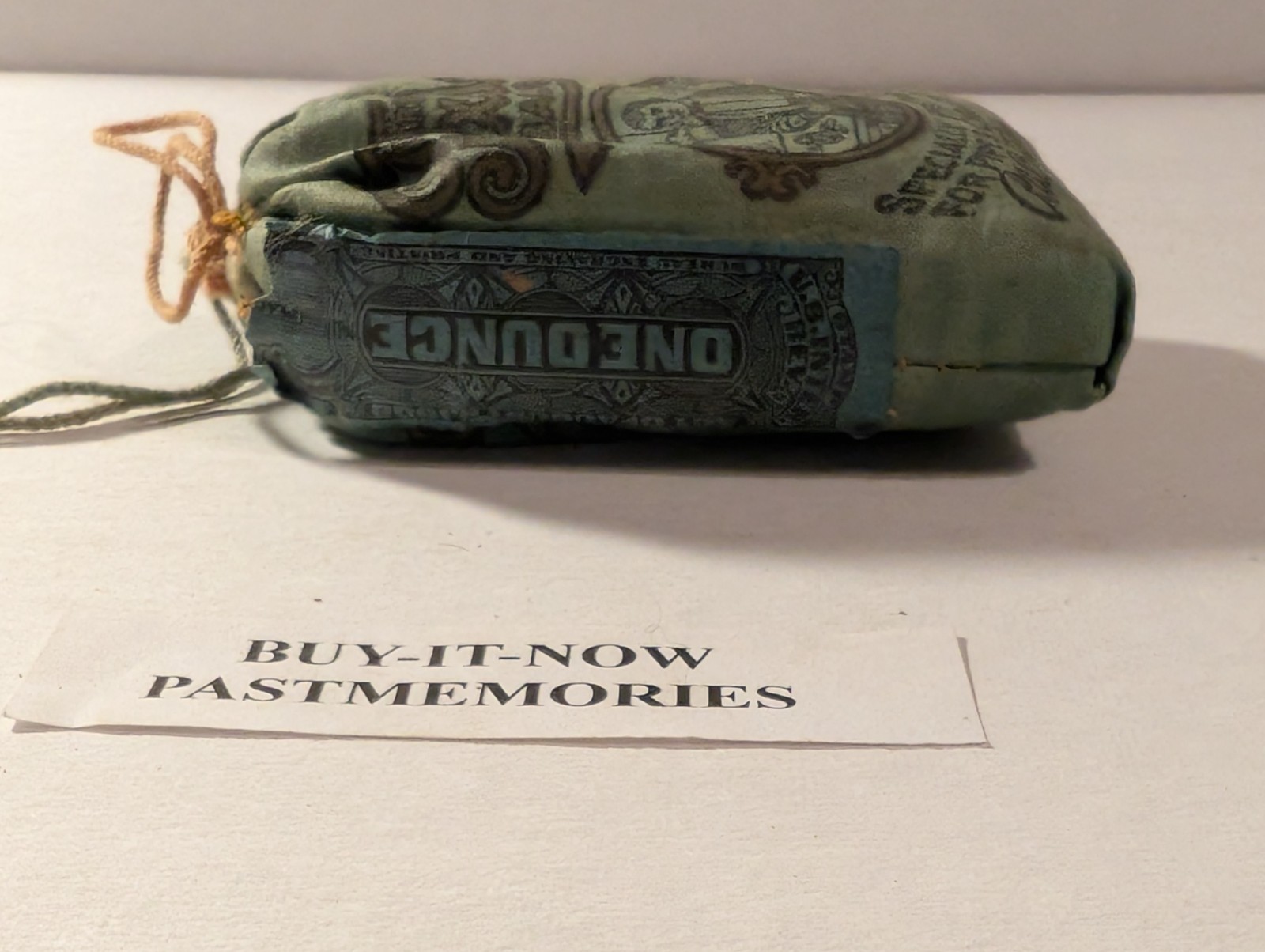 "PATTERSON'S TUXEDO" VINTAGE ADVERTISING SMOKING PIPE TOBACCO BAG