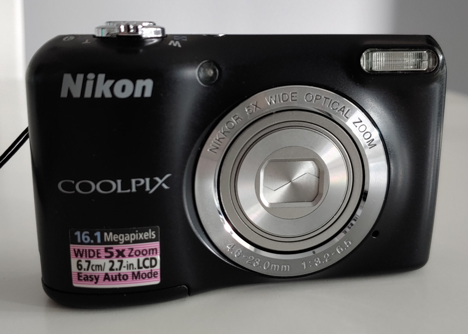 BOXED NIKON Coolpix L27 16.1 Megapixel Digital Compact Camera + 8GB SD