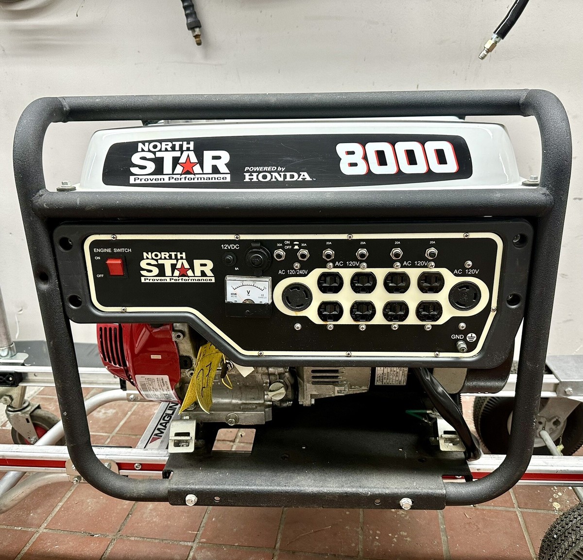 NorthStar Portable Generator with Honda GX390 Engine, 8000 Surge
