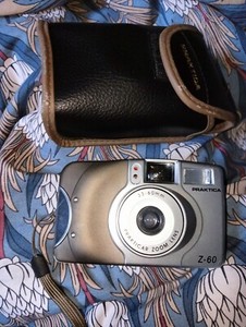 Praktica z-60 film camera 35 mm with Case