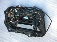 Tesla Model S Front Left  Door Handle Assembly 2012-2016 - 1007373-00-l